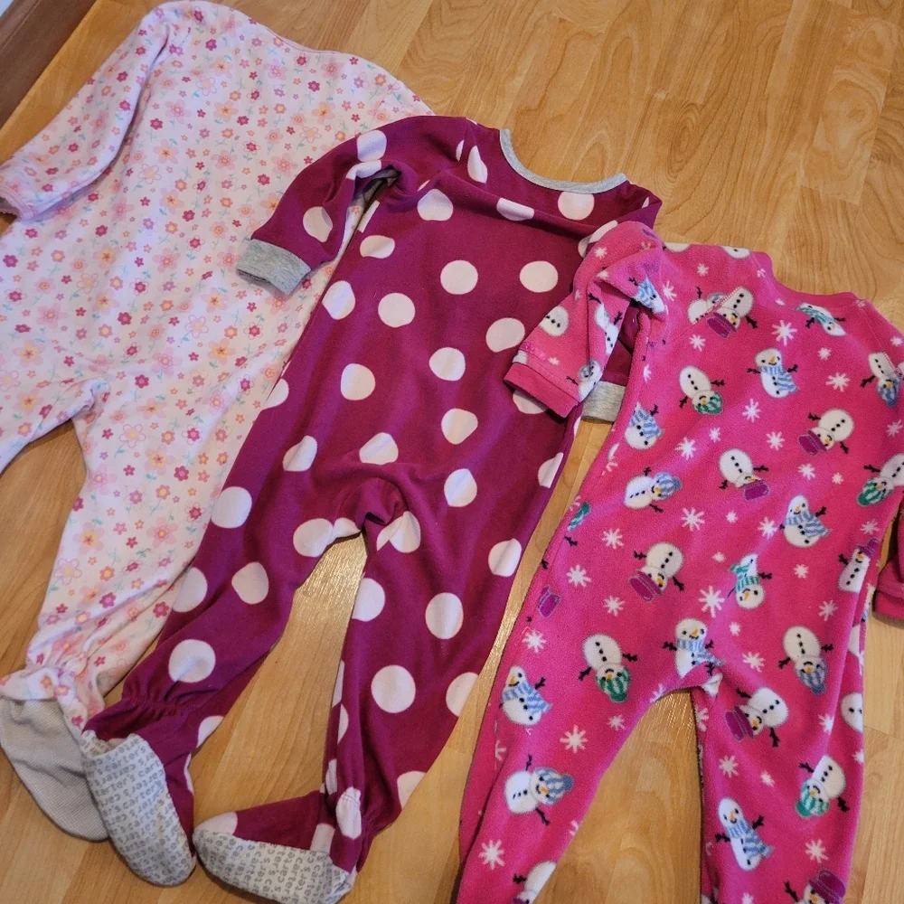 Kids Fleece Footed Pajama Onesie Bundle Size 2T Size 24 Months